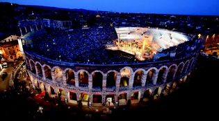 Arena di Verona e Torre del Lago con gli Amici della Lirica